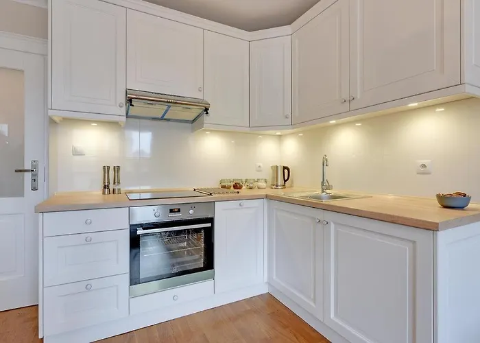 Long Gardens Oldtown *